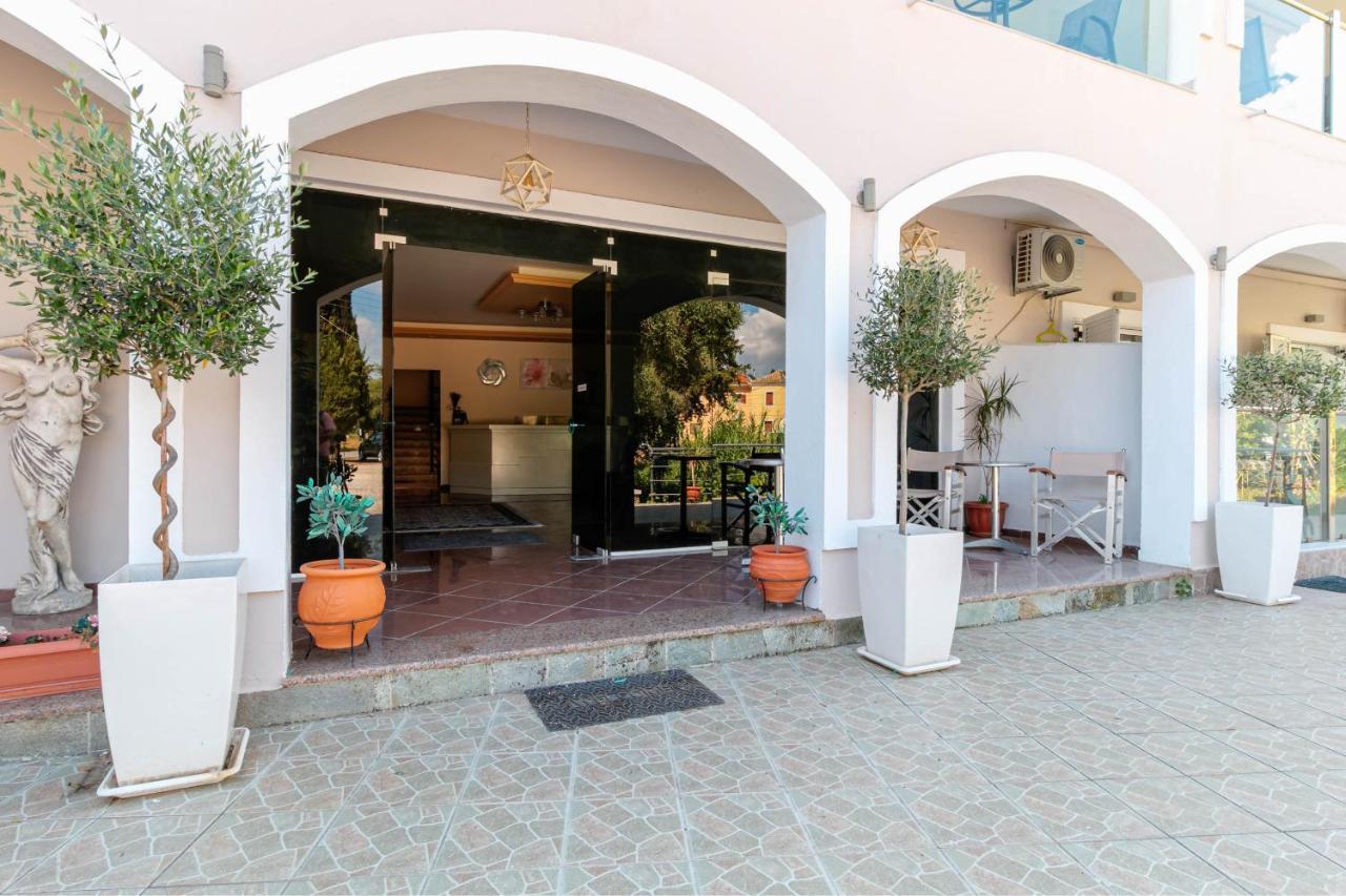 Porto Marina Aparthotel Gouviá Exterior foto